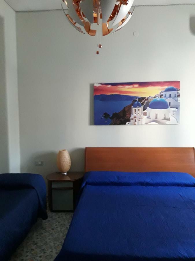 Hotel Nuovo Diana Naples Luaran gambar