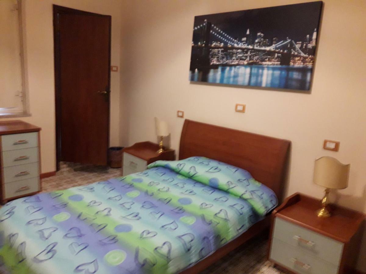 Hotel Nuovo Diana Naples Luaran gambar